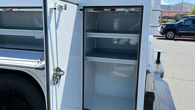 Vehicle image 14 of 51