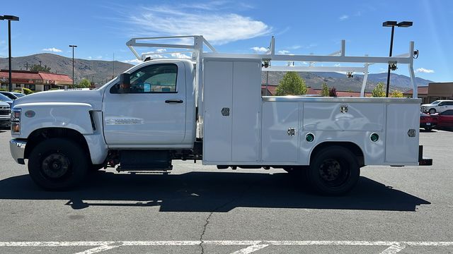 Vehicle image 6 of 51
