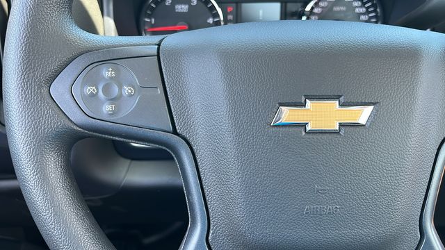 Vehicle image 43 of 51