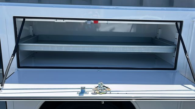 Vehicle image 15 of 51