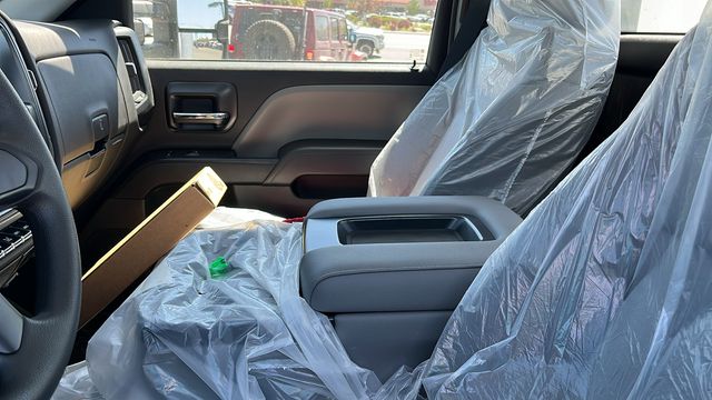 Vehicle image 42 of 51