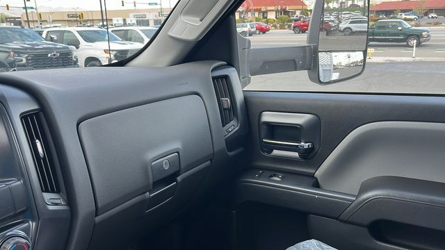 Vehicle image 32 of 32