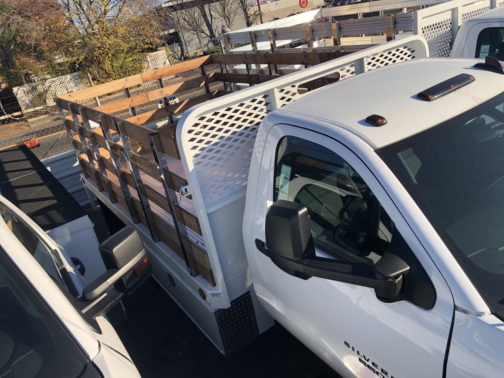 Vehicle image 3 of 19
