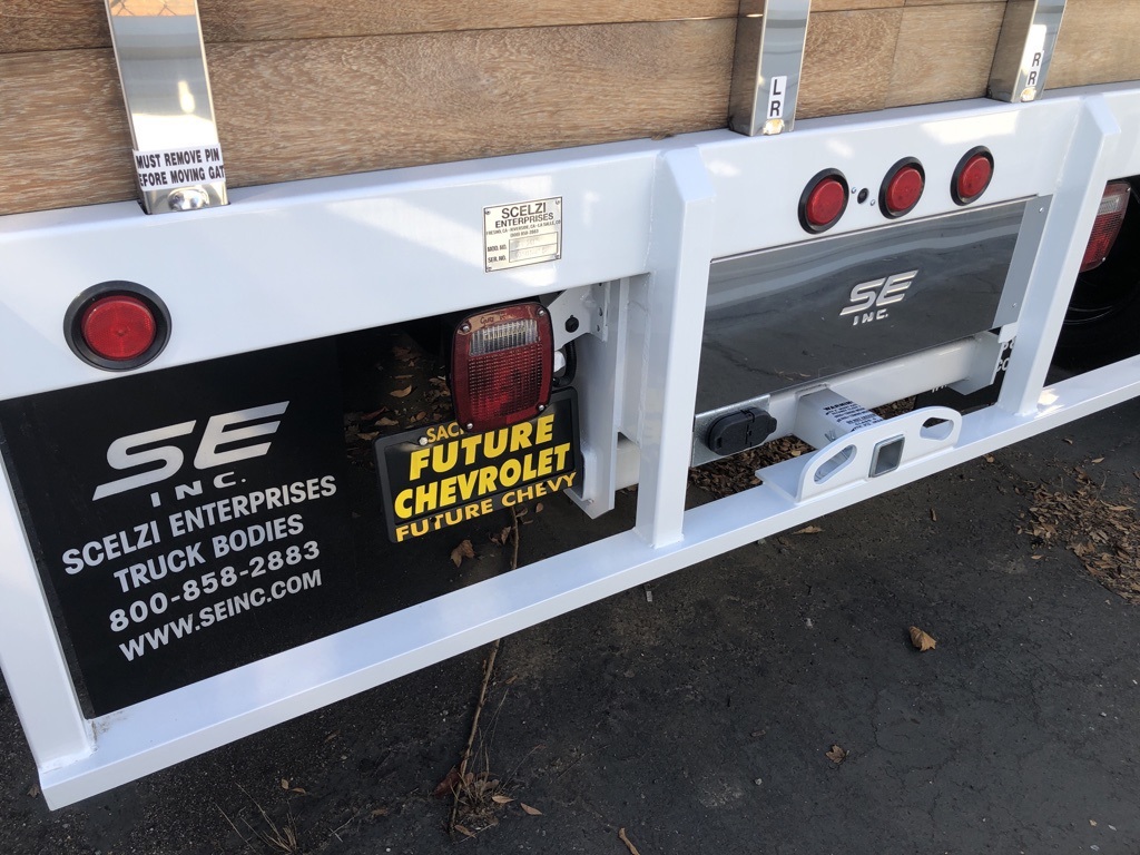 Vehicle image 11 of 19