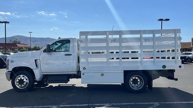 Vehicle image 7 of 32