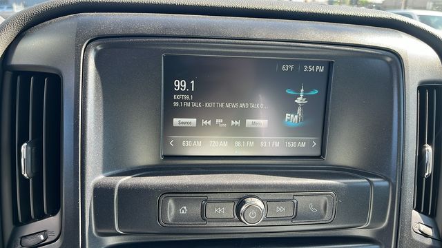 Vehicle image 25 of 32