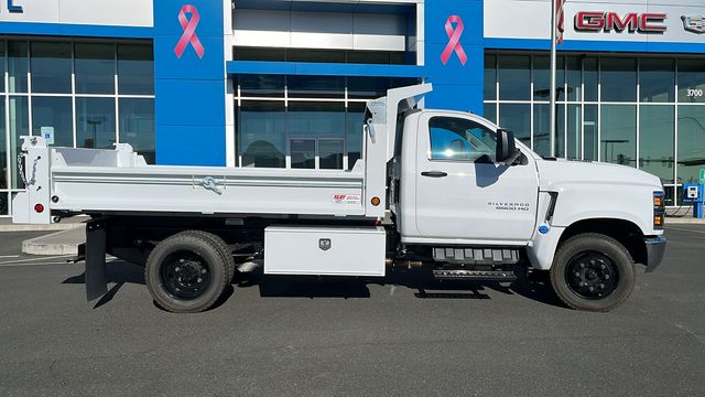 Vehicle image 5 of 34