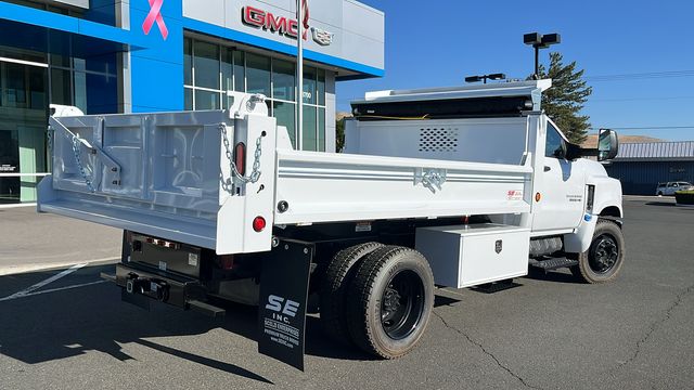 Vehicle image 7 of 34