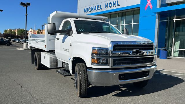 Vehicle image 3 of 34