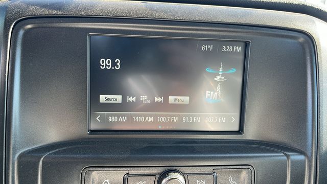 Vehicle image 31 of 34