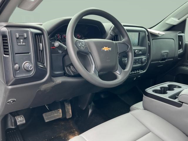 Vehicle image 7 of 14
