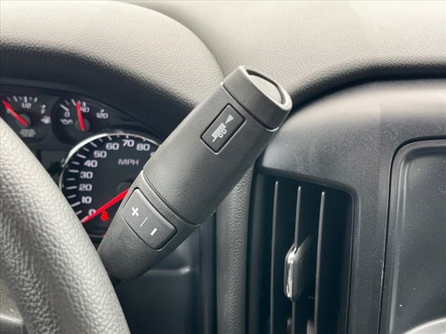 Vehicle image 11 of 14