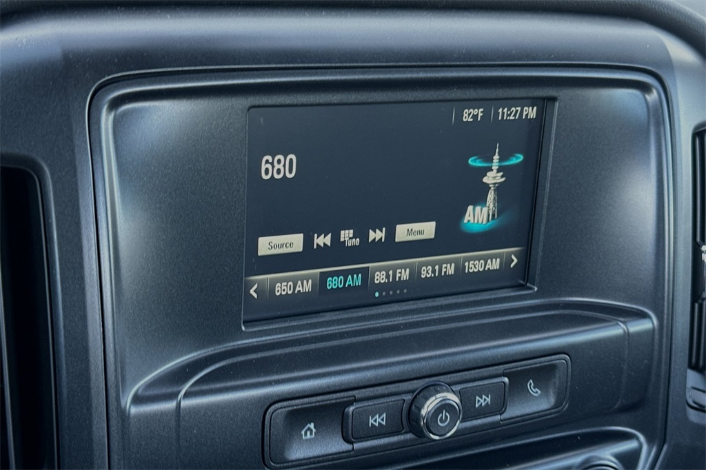 Vehicle image 15 of 22