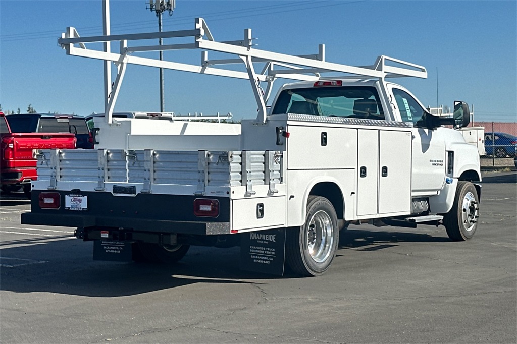 Vehicle image 5 of 22