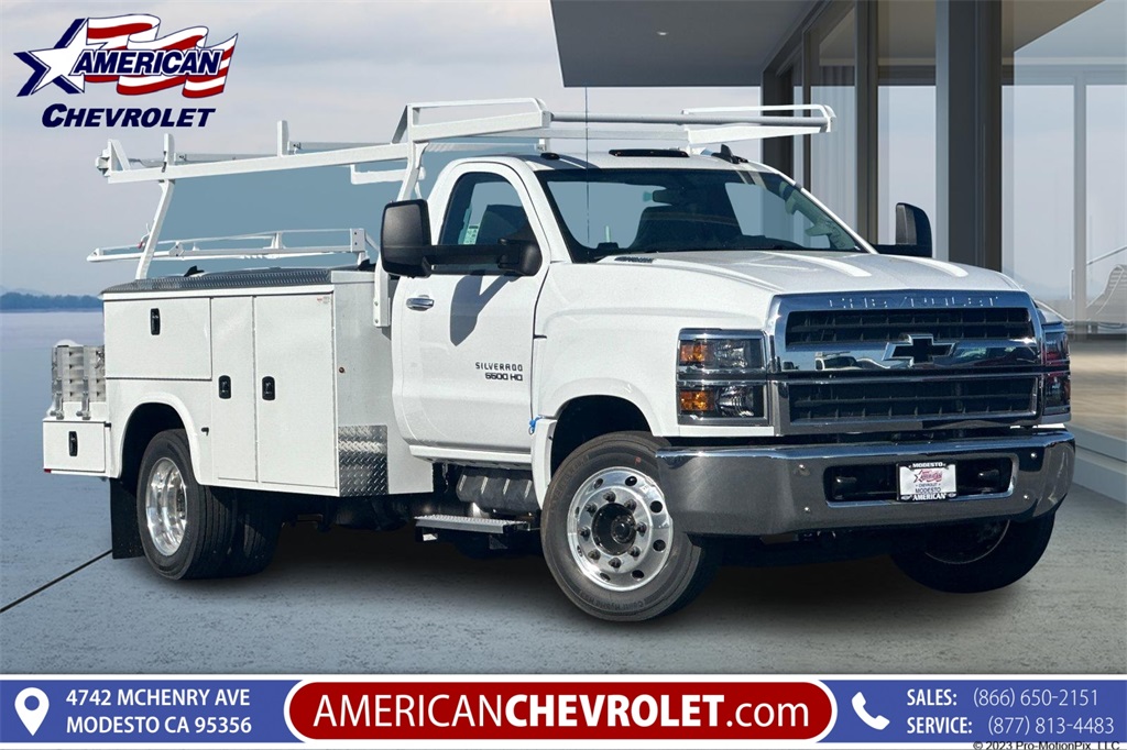 Vehicle image 3 of 22