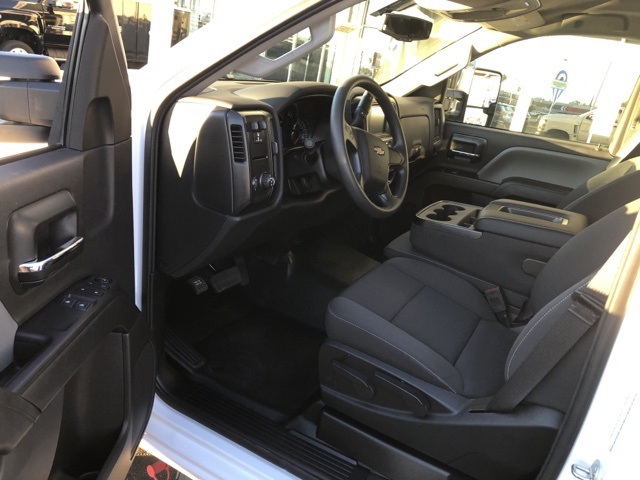 Vehicle image 29 of 34