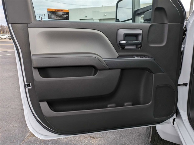 2023 Chevrolet Silverado MD Work Truck Image 17 of 34