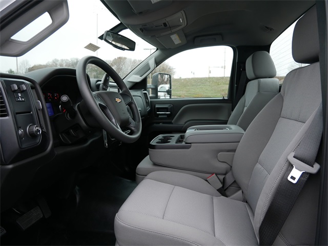 Vehicle image 11 of 20