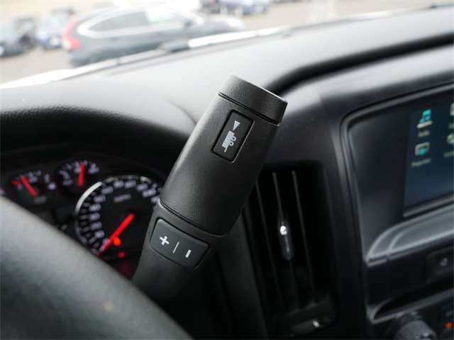 Vehicle image 18 of 20