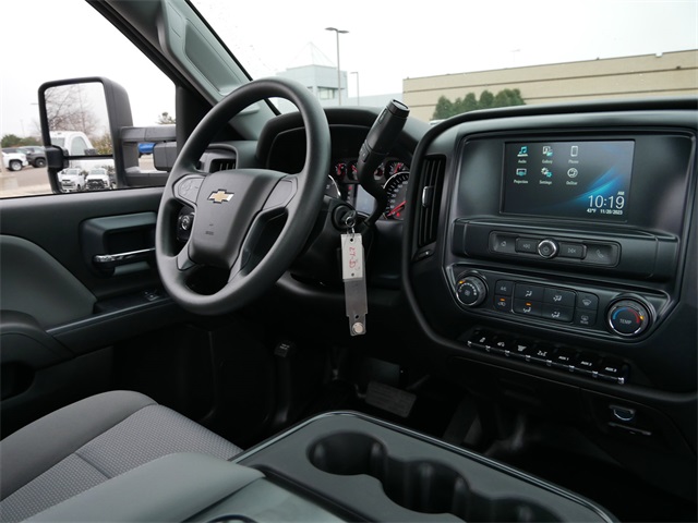 Vehicle image 15 of 20