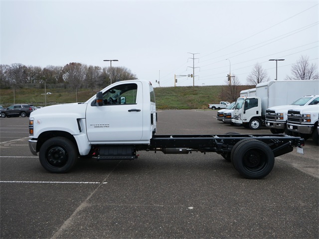 Vehicle image 8 of 20
