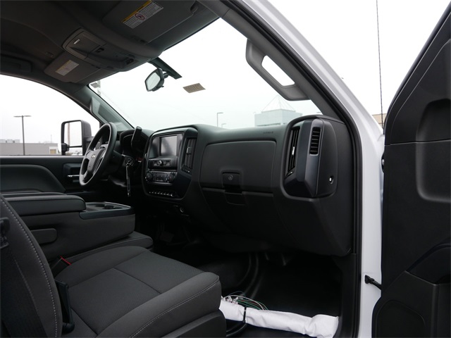 Vehicle image 13 of 20