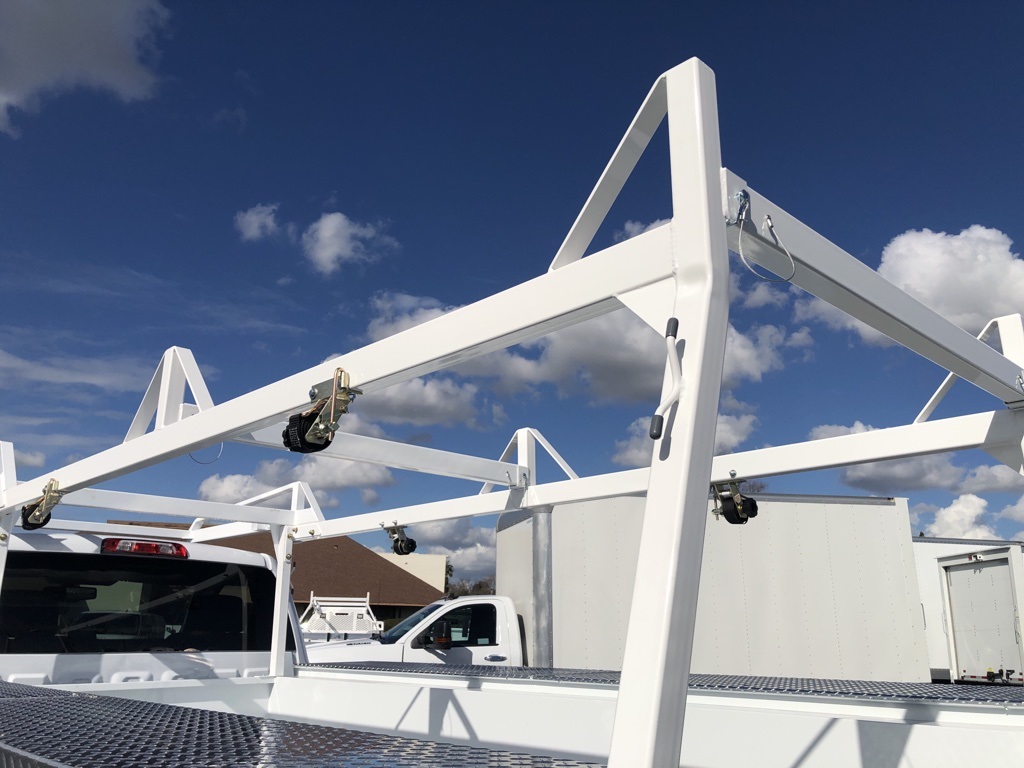 Vehicle image 19 of 32