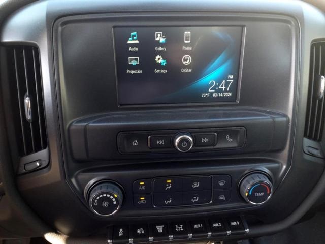 Vehicle image 7 of 12