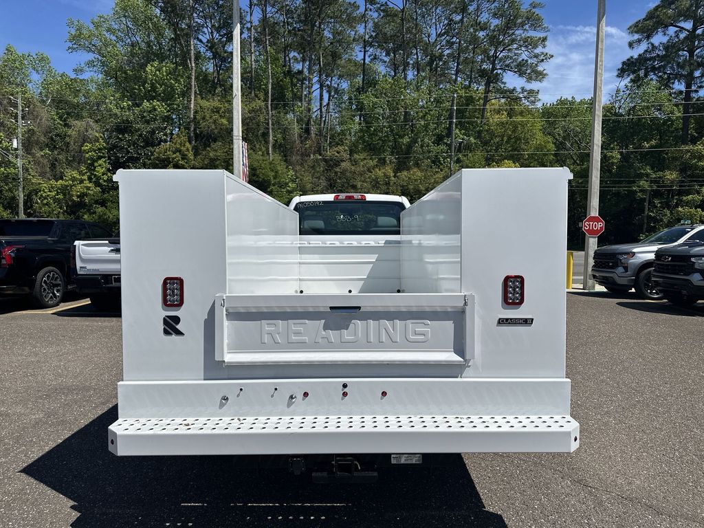 Vehicle image 20 of 27