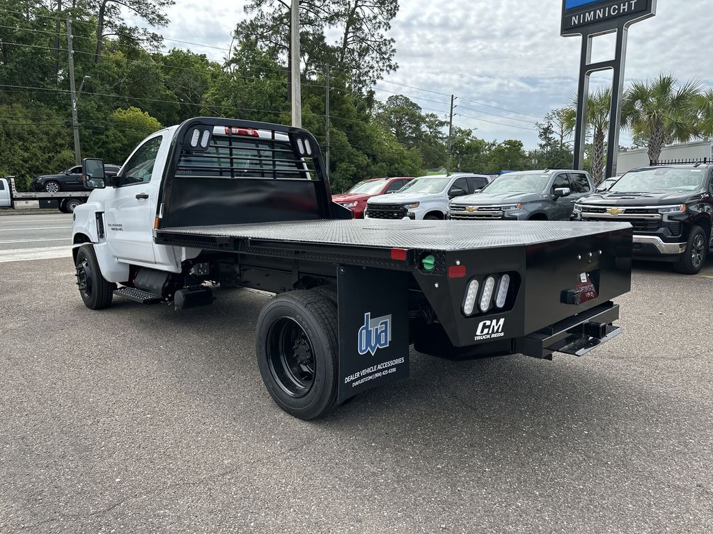 Vehicle image 12 of 25