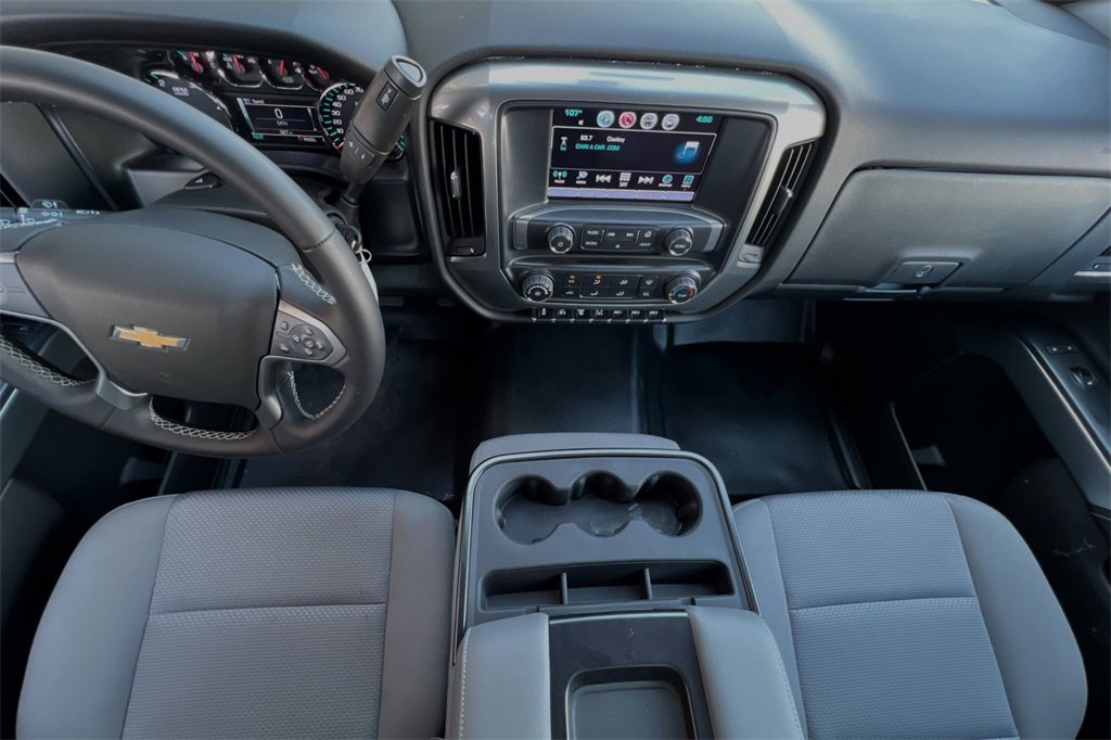 2023 Chevrolet Silverado MD LT Image 11 of 23