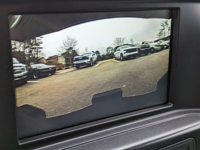 Vehicle image 13 of 24