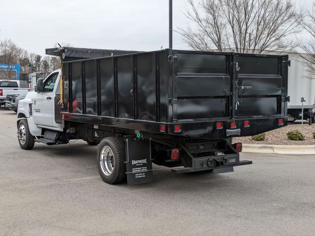 Vehicle image 8 of 24