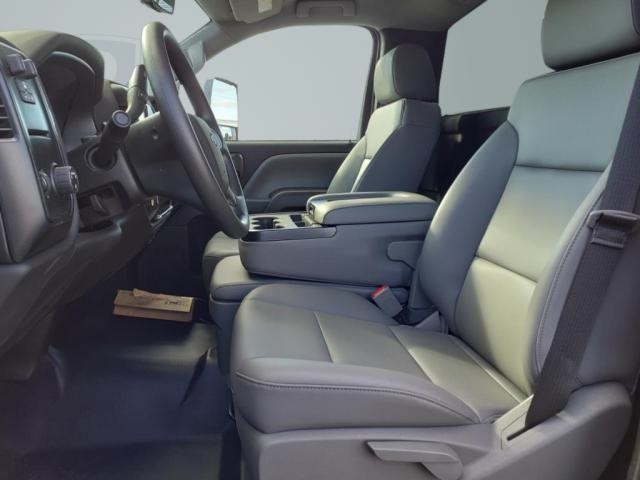 Vehicle image 7 of 13