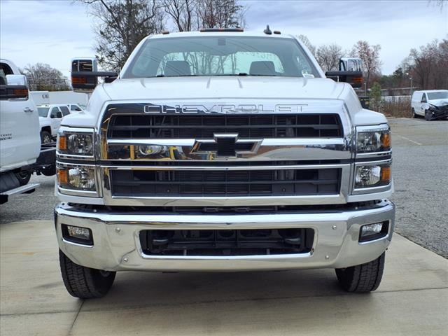Vehicle image 2 of 15
