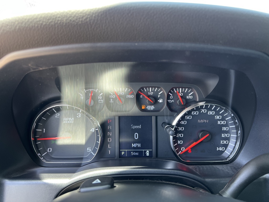 Vehicle image 25 of 31