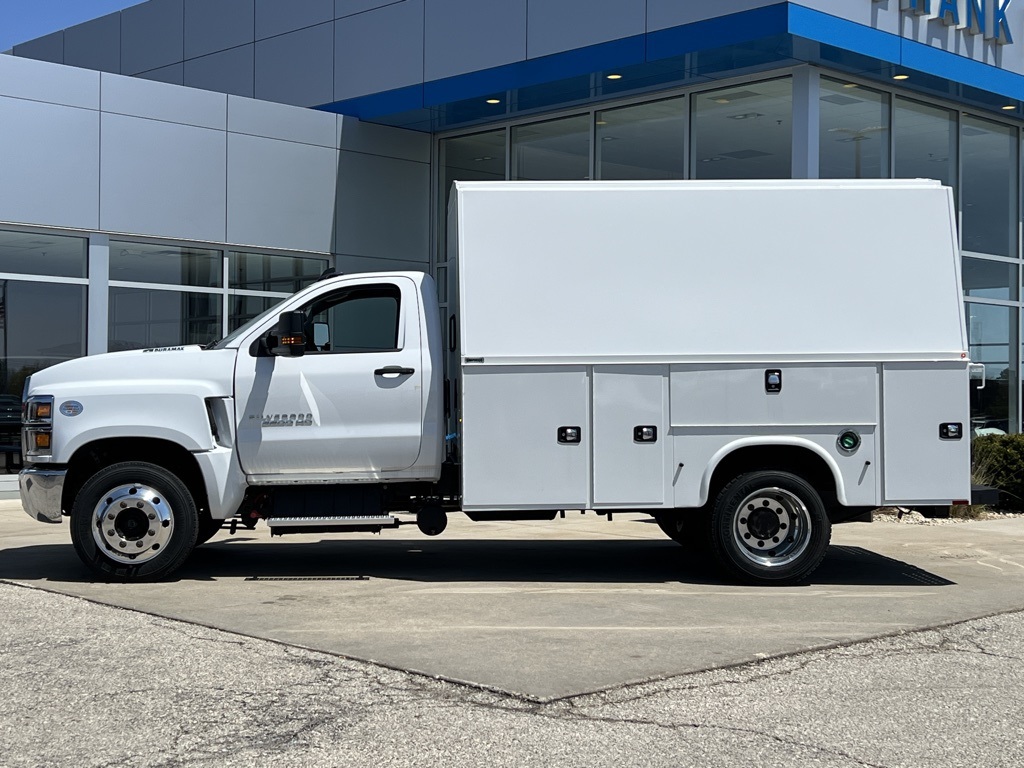 Vehicle image 5 of 31