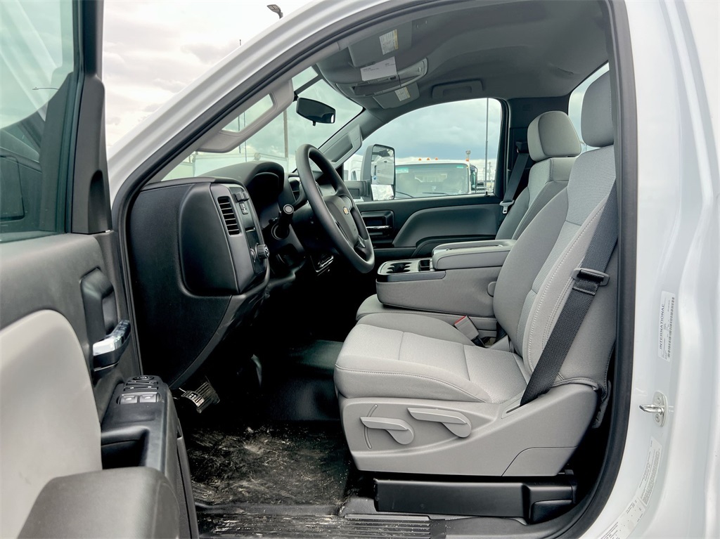 2023 Chevrolet Silverado MD Work Truck Image 9 of 20