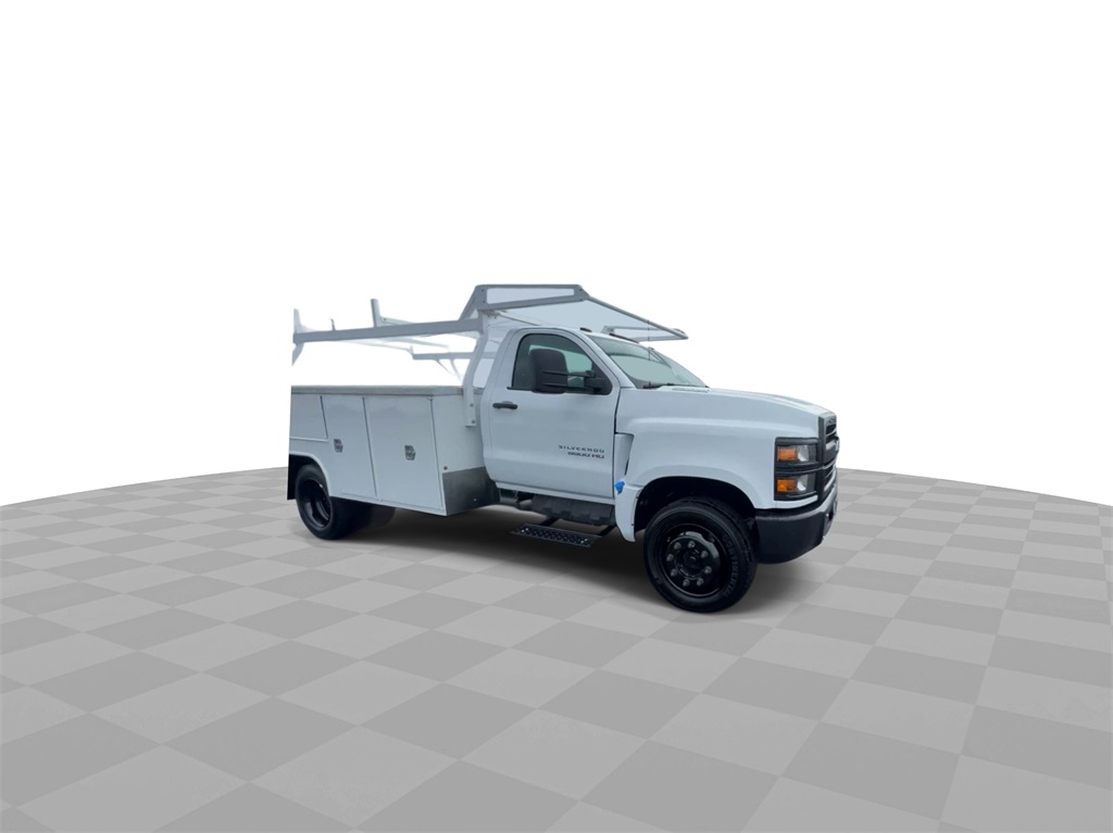 2023 Chevrolet Silverado MD Work Truck Image 5 of 26