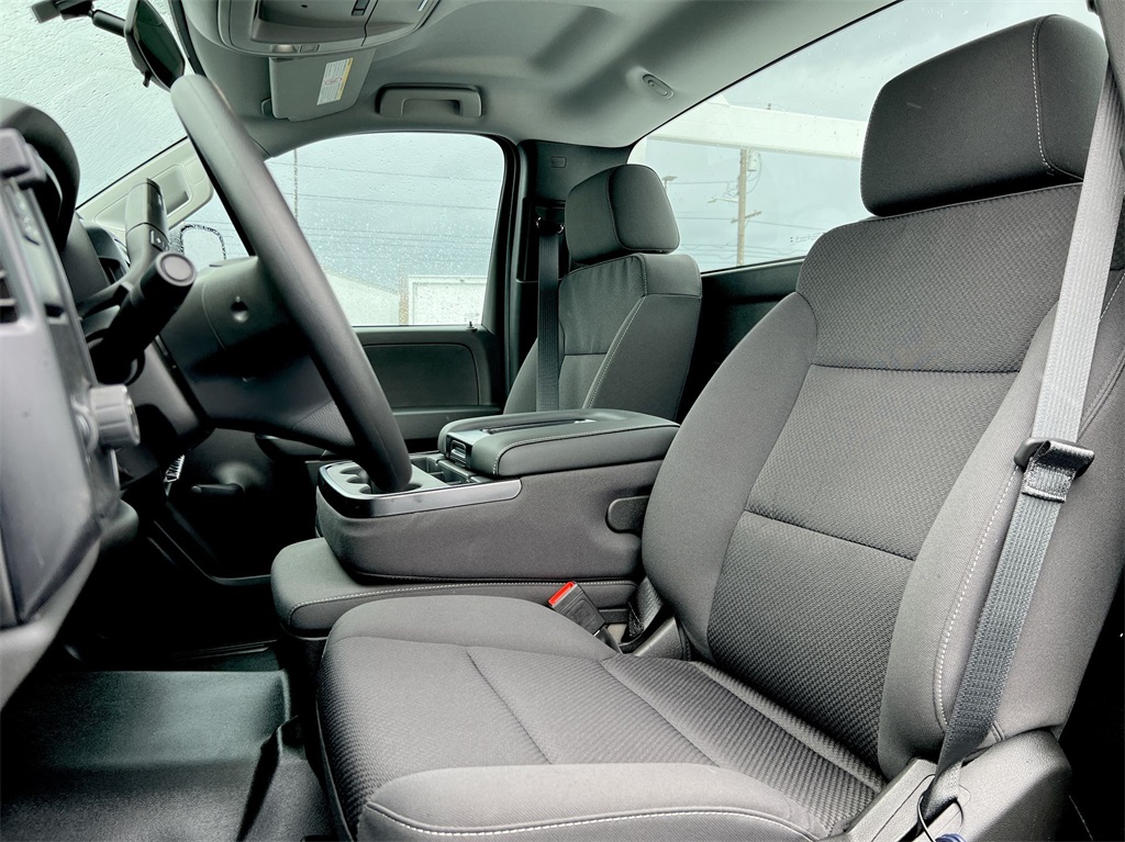 2023 Chevrolet Silverado MD Work Truck Image 17 of 26