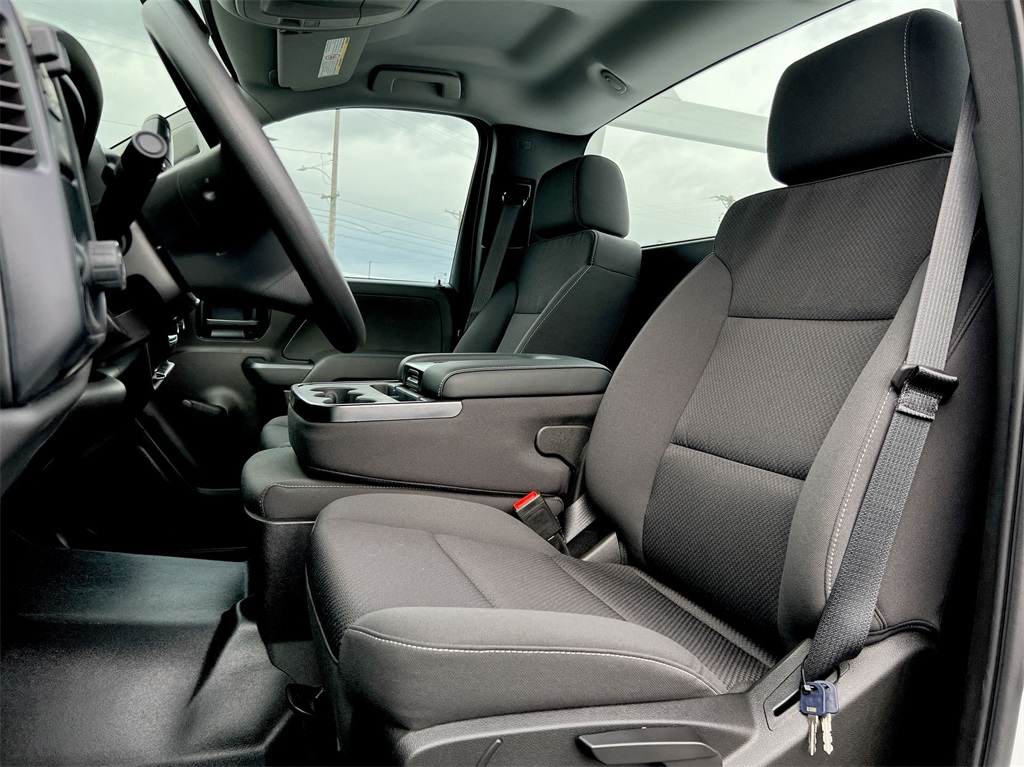 2023 Chevrolet Silverado MD Work Truck Image 17 of 26