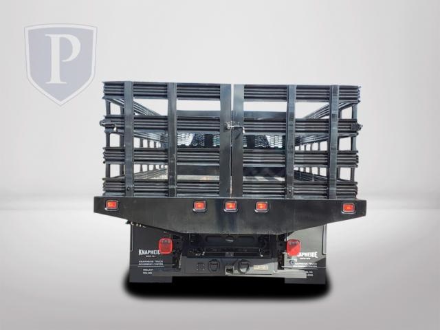 Vehicle image 5 of 13