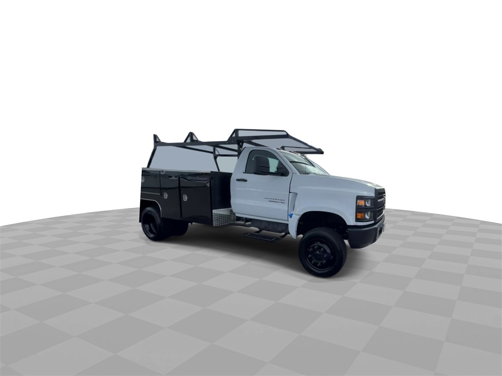 2023 Chevrolet Silverado MD Work Truck Image 5 of 26