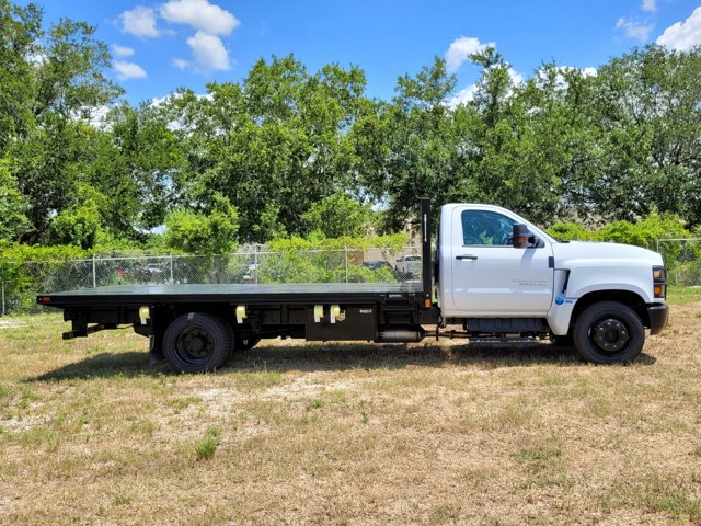 Vehicle image 7 of 20