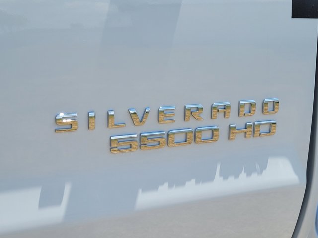 Vehicle image 9 of 20