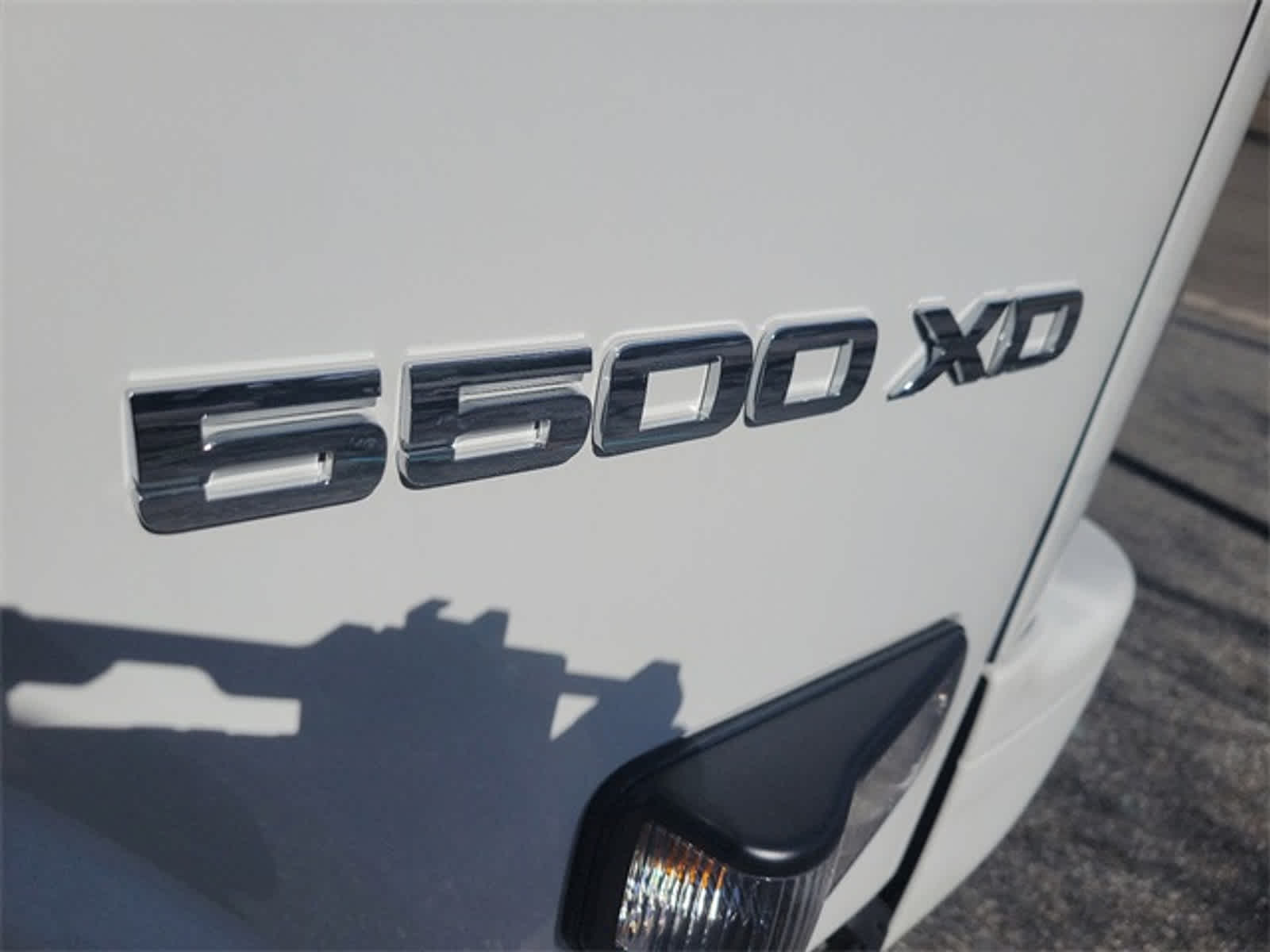 Vehicle image 6 of 10