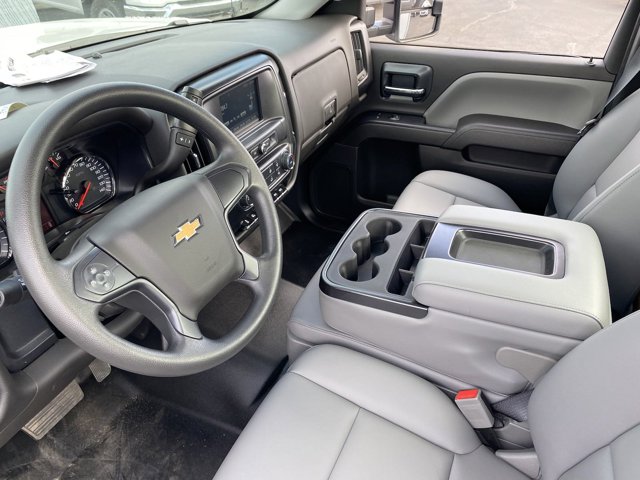 Vehicle image 16 of 25