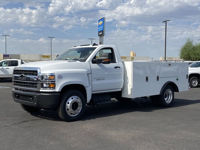 Vehicle image 2 of 25