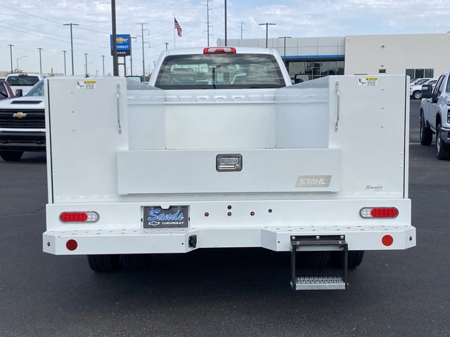 Vehicle image 8 of 25
