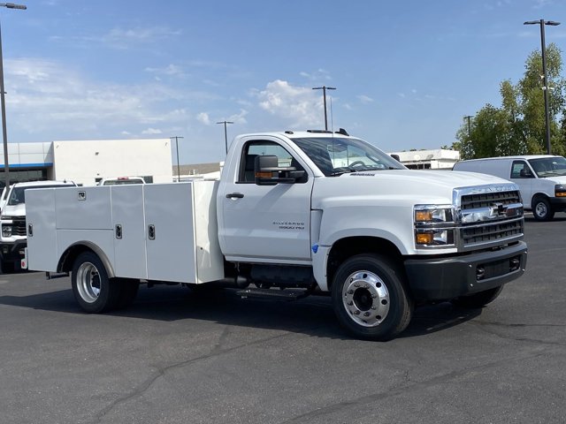 Vehicle image 4 of 25